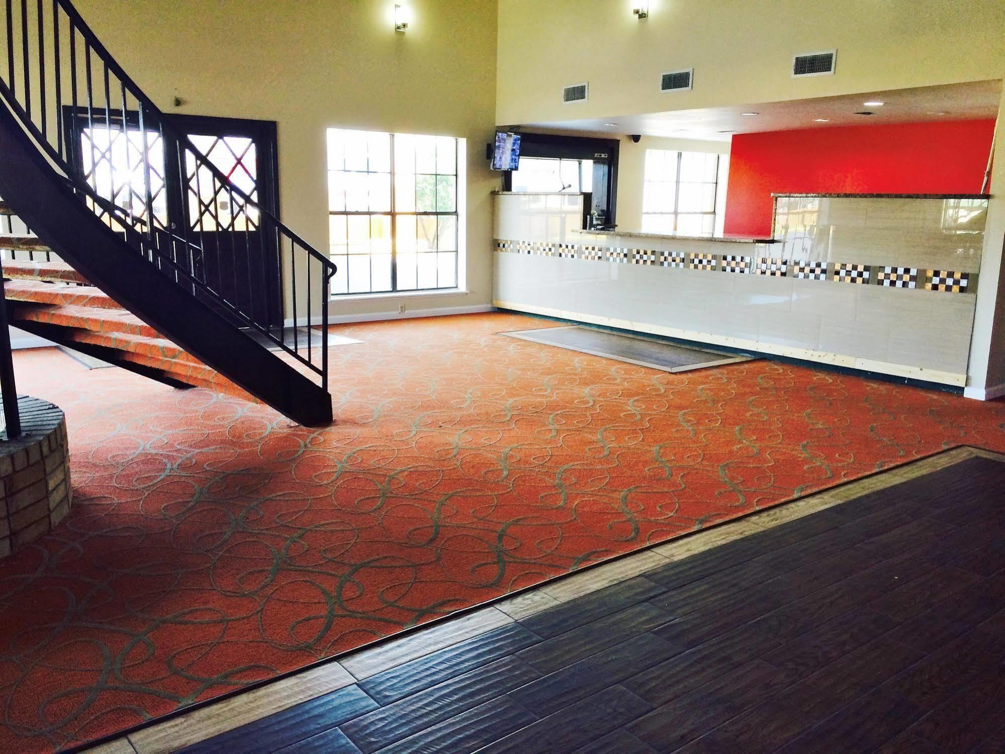 Americas Best Value Inn Texarkana Exterior photo